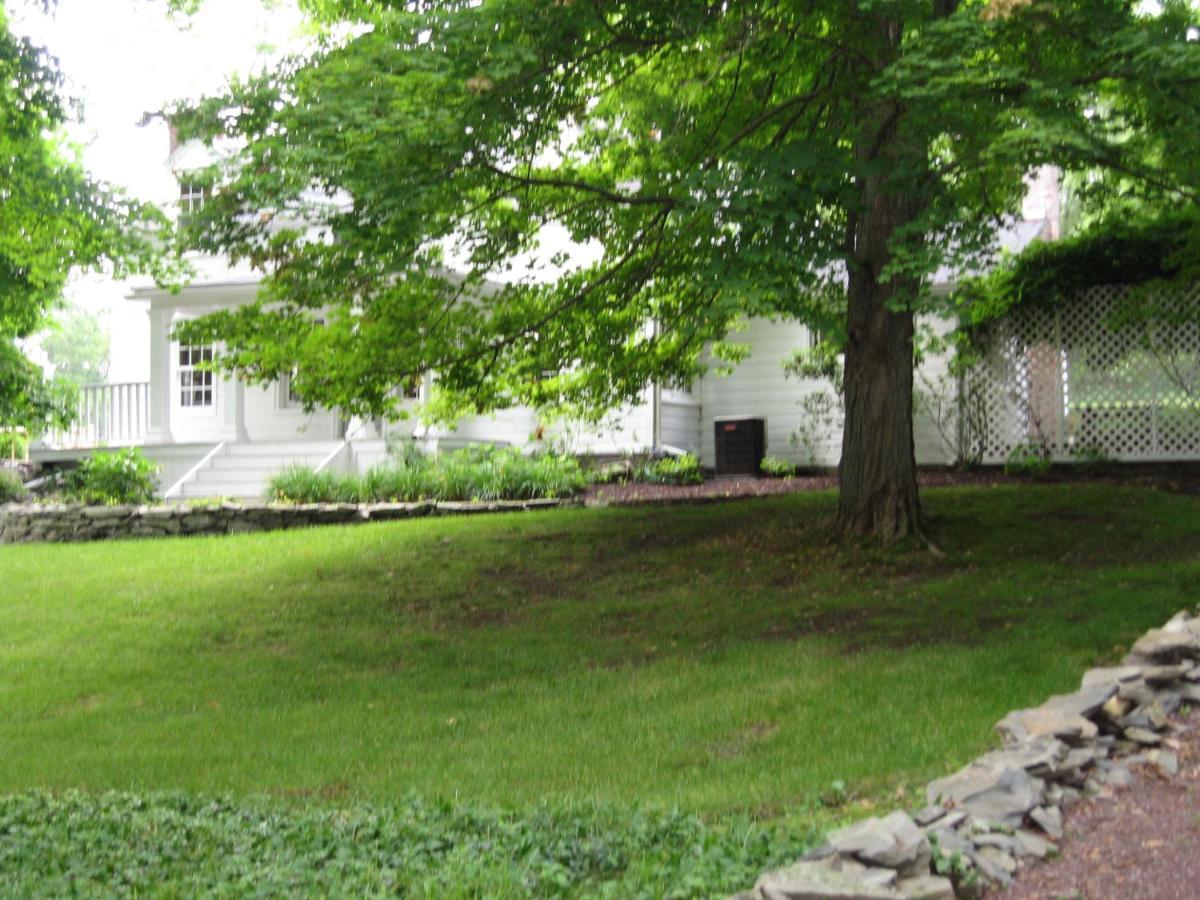 B&B On Seven Acres With Private Bed & Bath Clinton Corners Εξωτερικό φωτογραφία